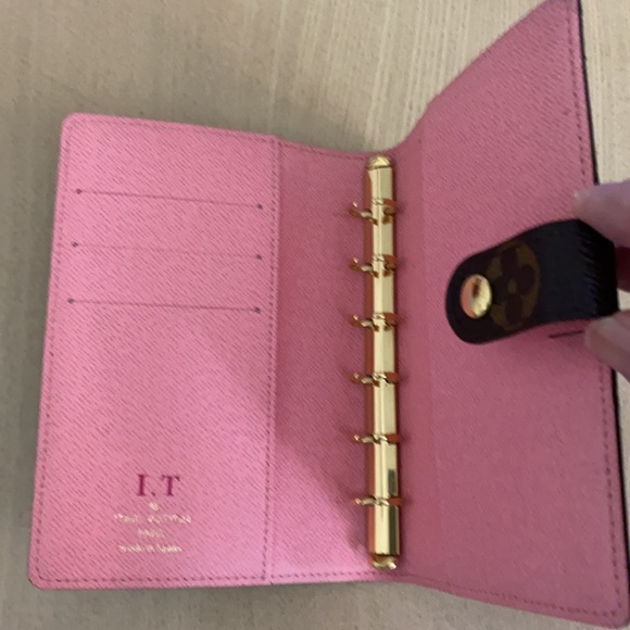 Louis Vuitton Small Ring Agenda Cover - Picture 5 of 11